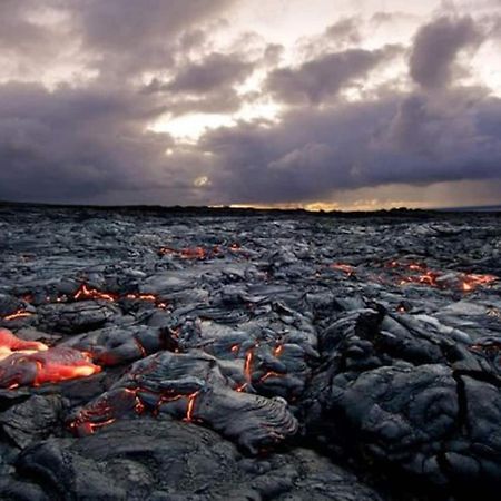 The Magical Lava Temple With Epic Volcano Views! Kehena Extérieur photo