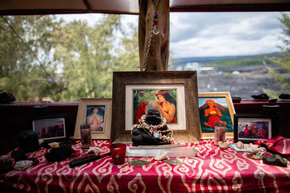 The Magical Lava Temple With Epic Volcano Views! Kehena Extérieur photo